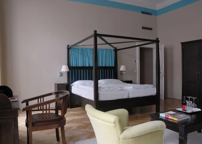 Small Luxury Hotel Altstadt Wien